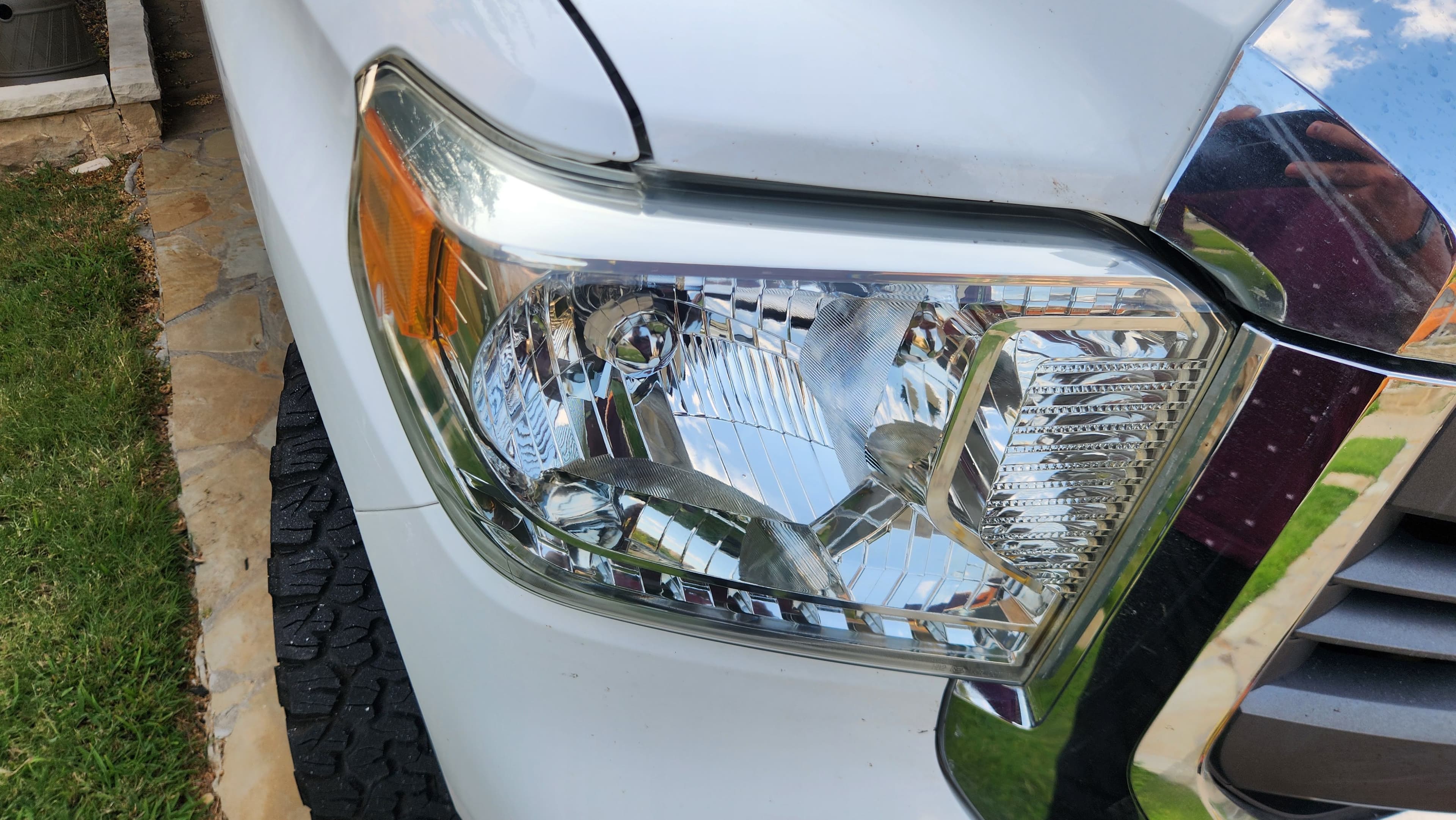 Headlight after restoration - Pair 6